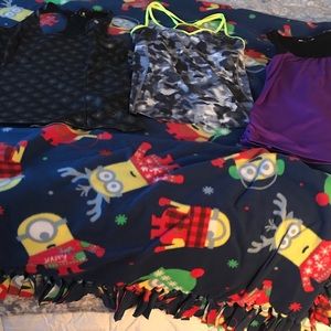 Gym clothes dark Grey XL , purple XL , Grey L